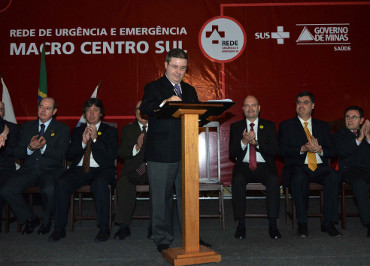 Governado de Minas investe na saúde de Barbacena