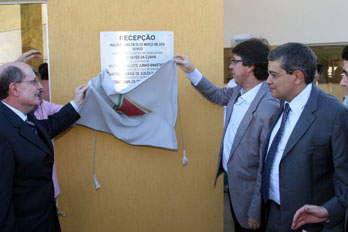 Foto: Divulgação<BR />O presidente da Fhemig e o secretário de Saúde inauguram as obras no HRJP